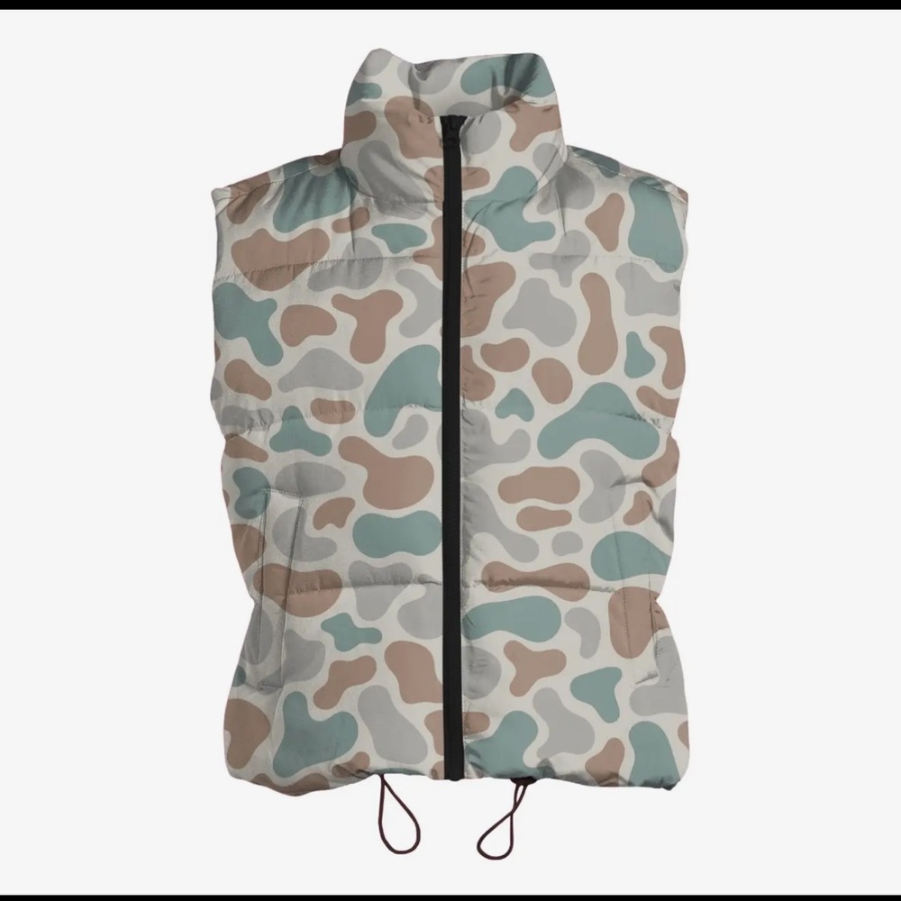 Women's Camouflage Quilted Puffer Vest - Sage & Tan